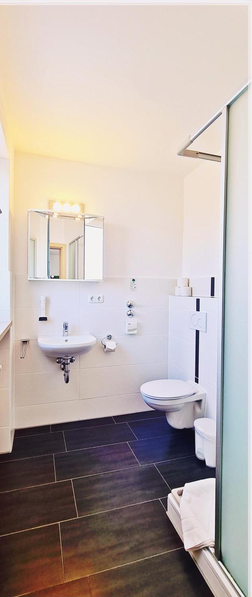 Hotel Krone Königsbrunn المظهر الخارجي الصورة